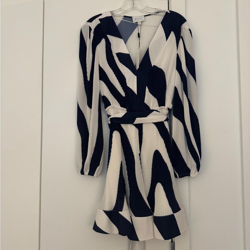 Milly $450 Liv Grand Foliage Pleated Minidress size 2